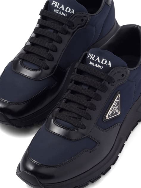 prada shoes spain